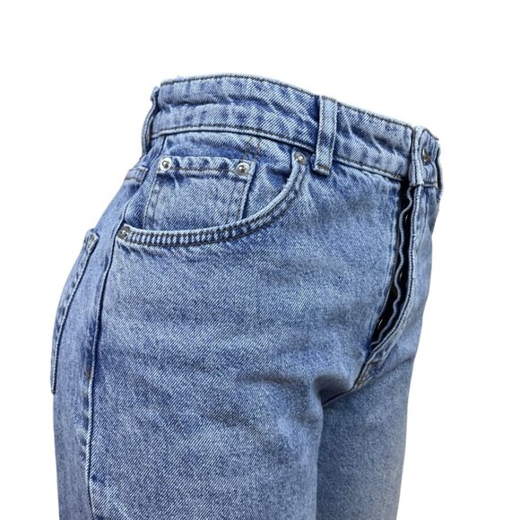 Zara Women's Blue Washed Denim High-Rise Crop Jeans With Frayed Hem Sz 6 - Picture 6 of 10